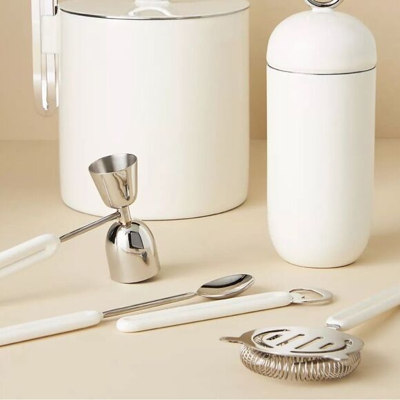 ❤️Arlo Bar Accessory- Bottle Opener 
Silver and White - Picture 3 of 5